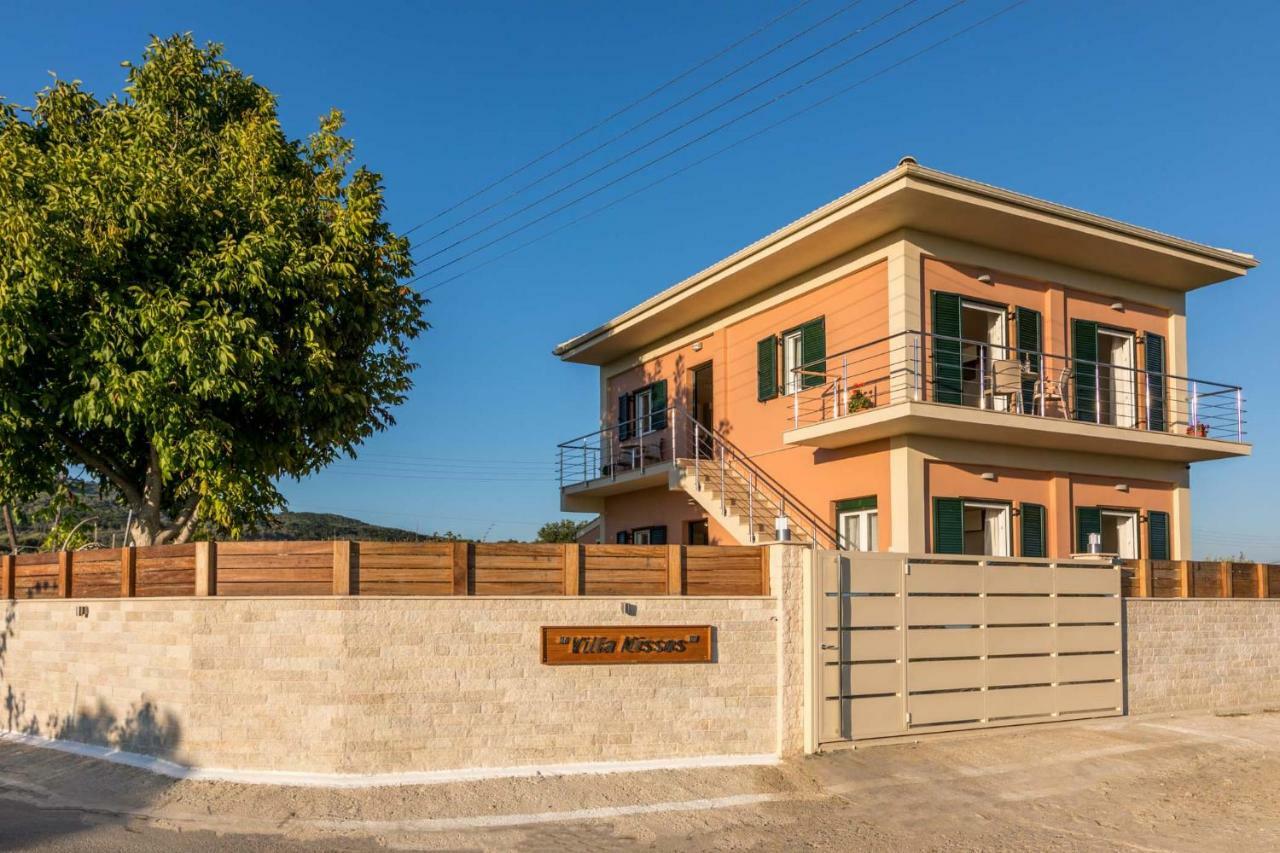 Villa Nissos Línia Exteriör bild