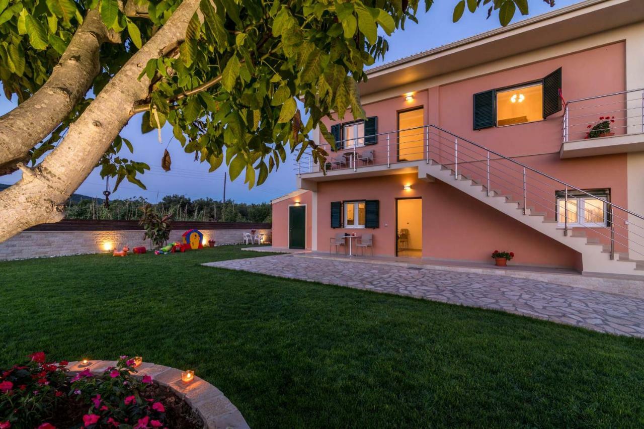 Villa Nissos Línia Exteriör bild